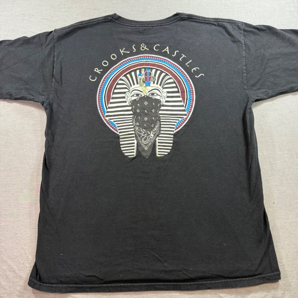Crooks & Castles‎ Graphic Tee Mens Large Black Pharaoh Bandana Streetwear EUC